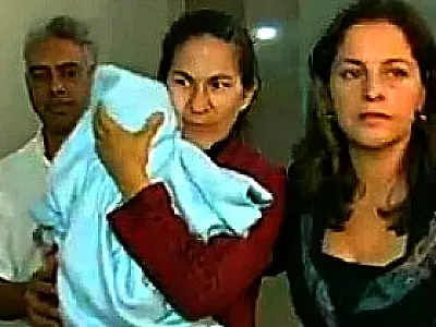 Mãe de Eliza Samudio recebe a guarda definitiva de Bruninho