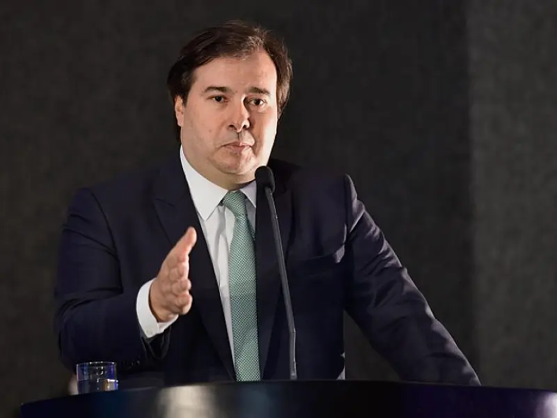 Maia vai pautar projetos de consenso entre agronegócio e meio ambiente