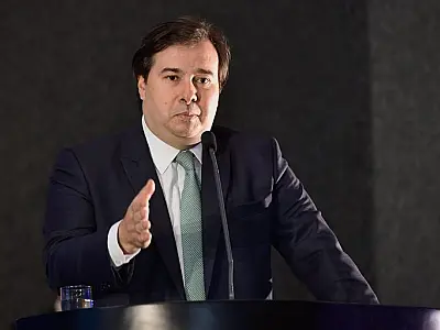 Maia vai pautar projetos de consenso entre agronegócio e meio ambiente