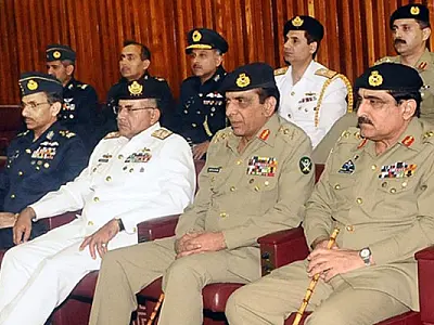 Parlamento do Paquistão condena ação americana que resultou na morte de Bin Laden