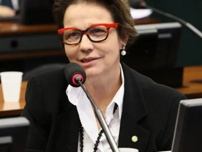 Deputada Tereza Cristina assume presidência da FPA nesta terça-feira, em Brasília