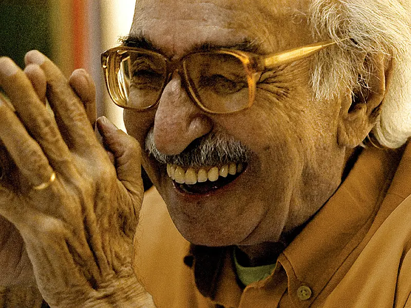 Vida e poesia: Manoel de Barros completa 95 anos de idade