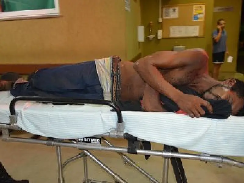 Homem nega dinheiro e acaba esfaqueado em Coxim