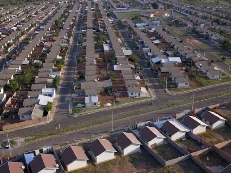 Com entrega de centenas de casas, Governo já investiu R$ 207 milhões em Anastácio
