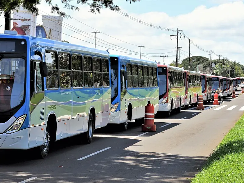 Novos ônibus garantem mais conforto à usuários da Capital