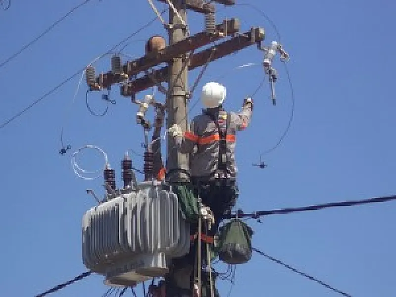 Operação contra furto de energia é deflagrada na Capital
