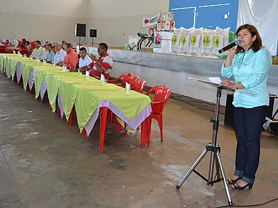 Dione Hashioka acompanha Encontro de Cooperados da Coopavil