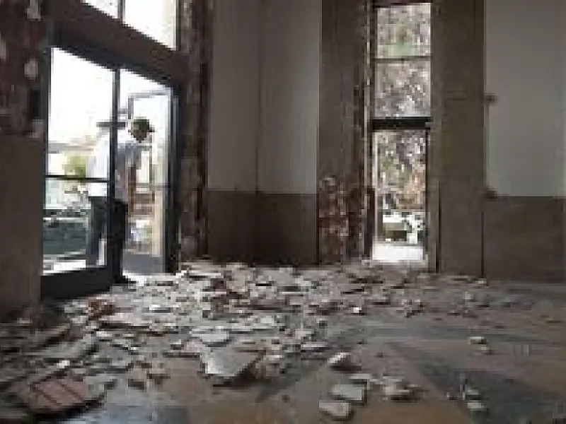 Terremoto de magnitude 6 na Califórnia provoca danos materiais