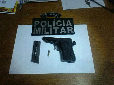 PM de Rio Verde apreende pistola e munição