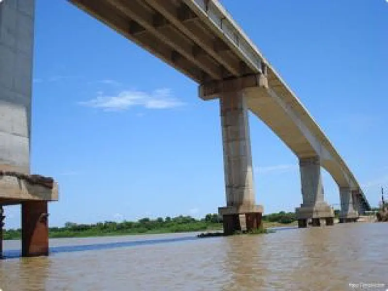Veículos leves já podem cruzar ponte de acesso a Corumbá