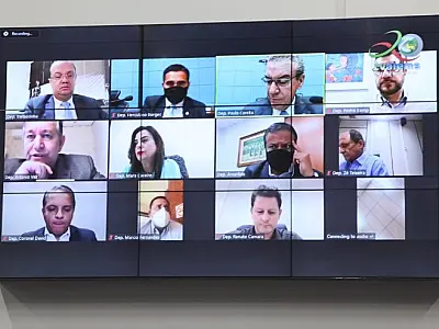 Parlamentares devem votar sete propostas na sessão desta quinta-feira
