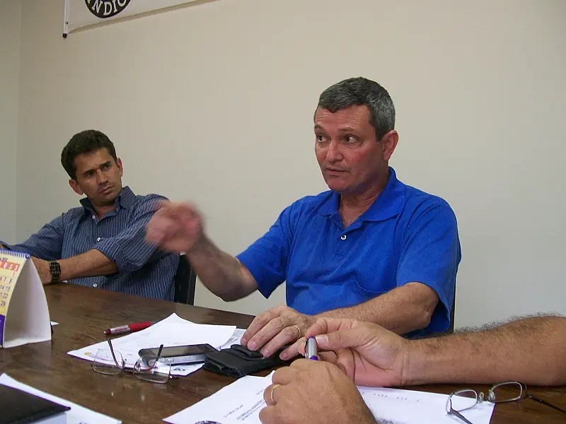 Salário de professor de escola particular recebe 8,27% de aumento