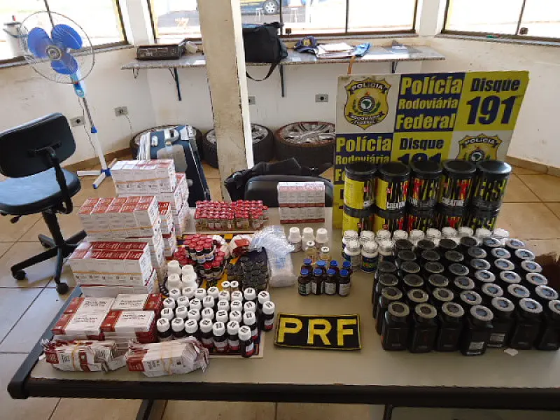 PRF apreende comprimidos de medicamentos, ampolas e anabolizantes