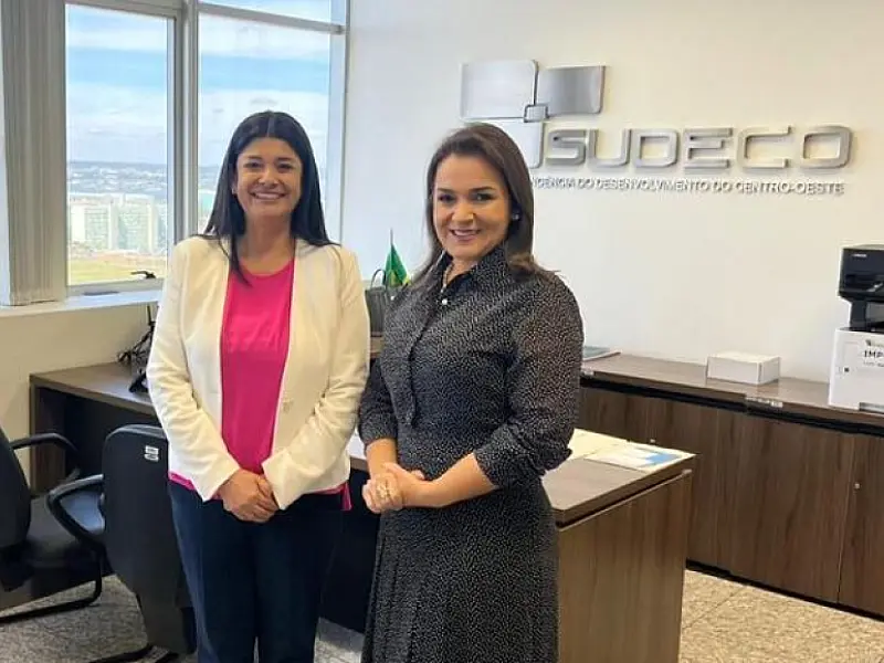 Prefeita Adriane Lopes e chefe da SUDECO Rose Modesto se reúnem para tratar sobre obras na Capital