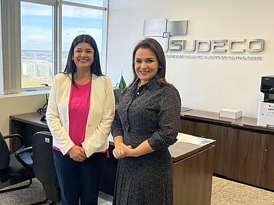 Prefeita Adriane Lopes e chefe da SUDECO Rose Modesto se reúnem para tratar sobre obras na Capital