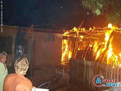 Suspeito de atear fogo na casa é morto a paulada em Sete Quedas