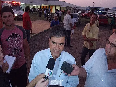 Prefeito diz que fará "varredura" nas escolas