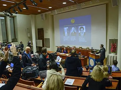 Nobel de Medicina é concedido a pesquisadores dos EUA, do Japão e da China