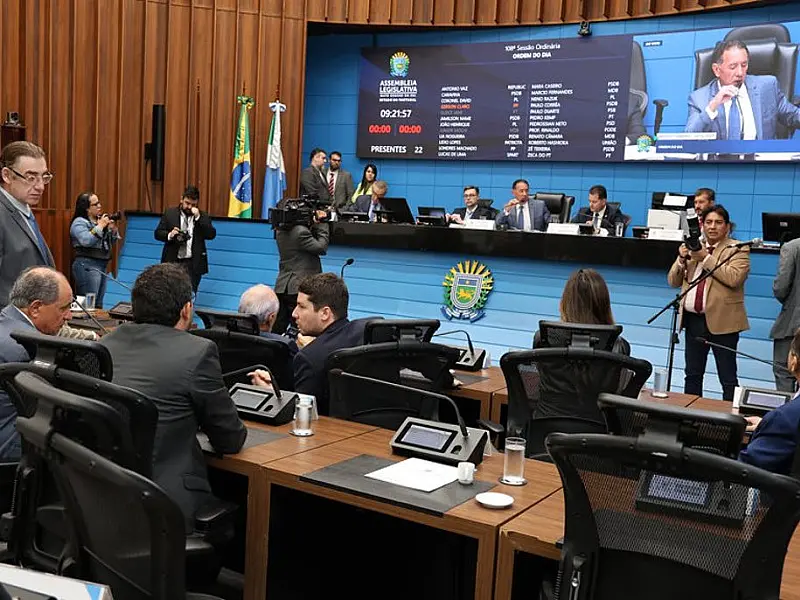 Quatro projetos devem ser votados pelos deputados na sessão desta terça-feira

