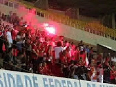 Comercial reduz valor de ingresso para o jogo desta quarta