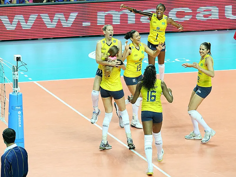 Brasil vence Rússia e está na final do Grand Prix de Vôlei