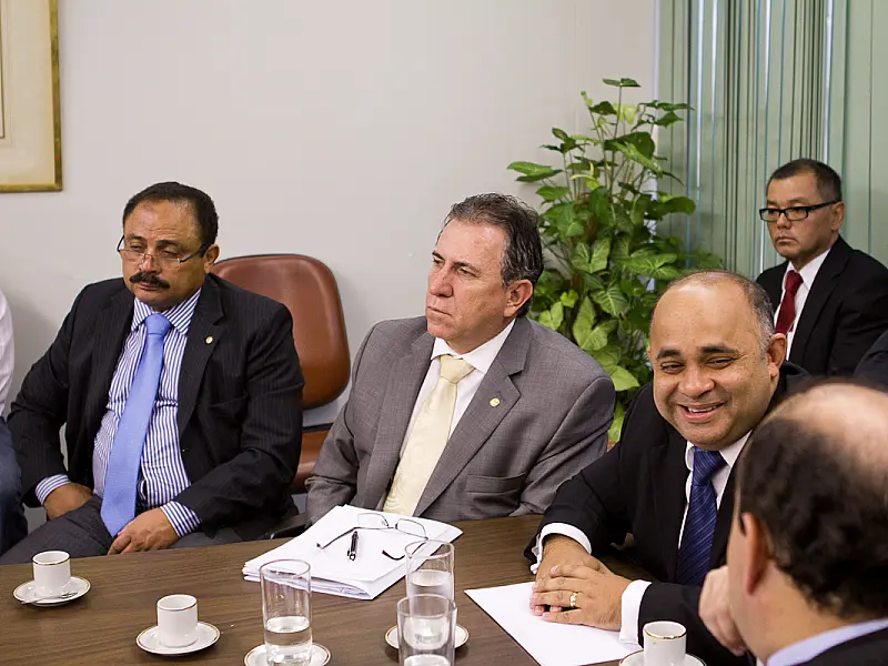 Pacto Federativo e Reforma Política são prioridades do PMDB na Câmara