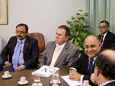 Pacto Federativo e Reforma Política são prioridades do PMDB na Câmara