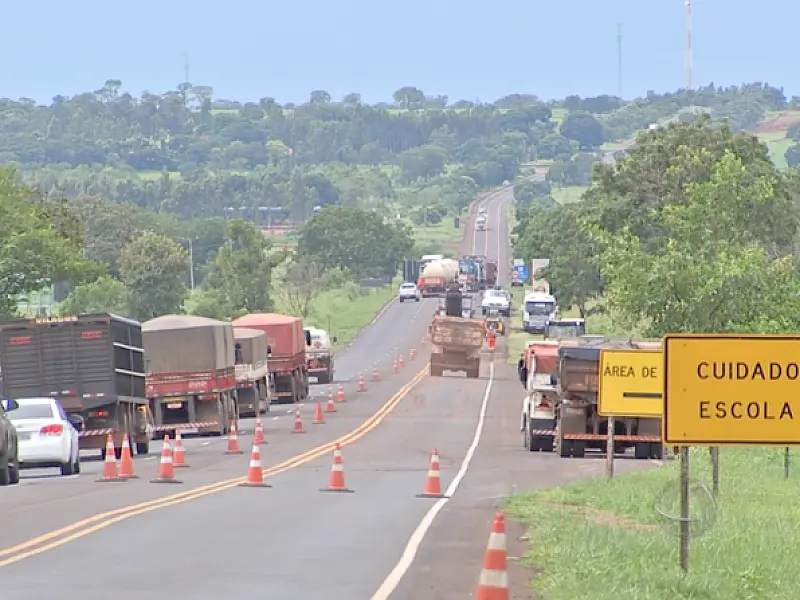 CCR MS Via paralisa obras de duplicação da BR-163 em MS