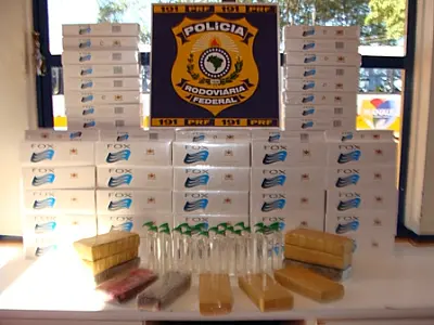 Apreendidos 11 tabletes de maconha em São Gabriel do Oeste