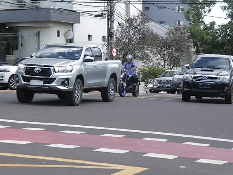 Atenção: licenciamento de veículos com placas de finais 4 e 5 em MS vence em junho