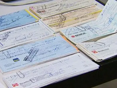 Volume de cheques devolvidos cai no 1º semestre, no menor nível em 2 anos