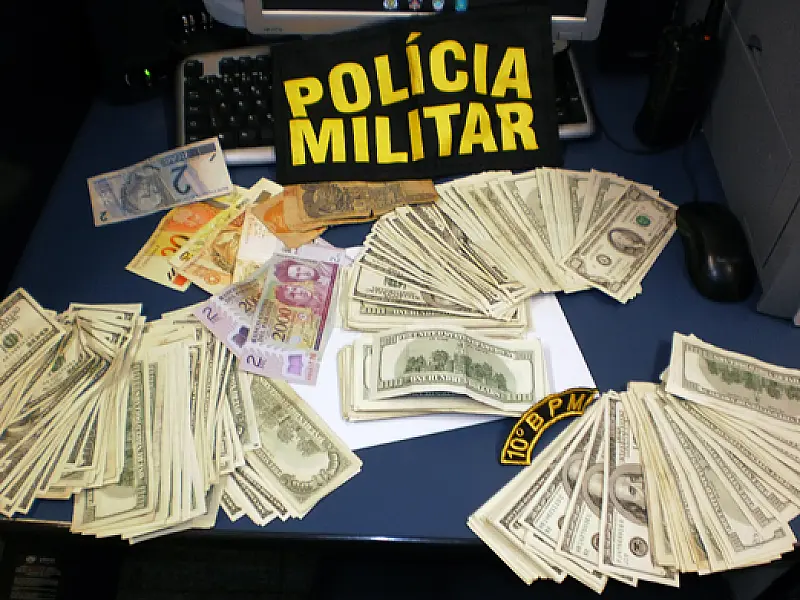 Homem é preso ao tentar extorquir polícia em US$ 12 mil