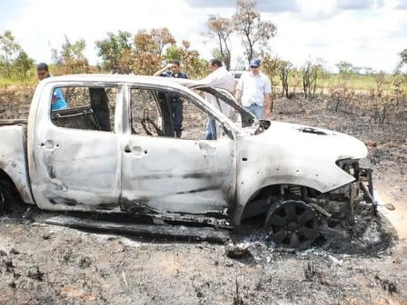 Identificadas duas vítimas encontradas carbonizadas em camionete em Paranhos