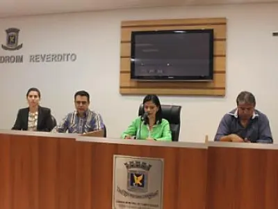 Comissão de Finanças sugere afastamento de secretário de finanças