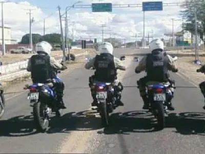 Policial Federal é preso após atropelar dois PMs na Afonso Pena