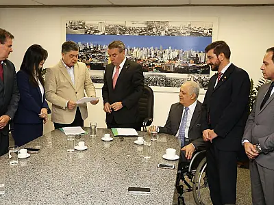 CPI recebe documentos da Sefaz e assina Termo de Confidencialidade