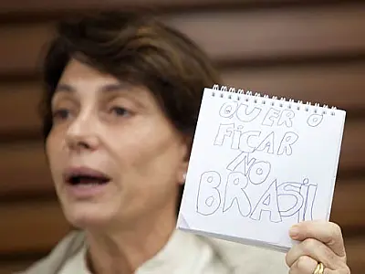 Justiça dos EUA dá à avó chance de voltar a ver Sean Goldman