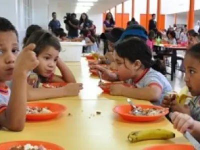 Curso capacita profissionais para “Cantina Saudável”
