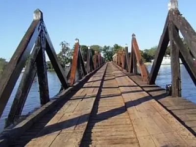 Ponte de madeira no Passo do Lontra será interditada