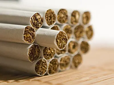 Grupo desvenda como cigarro causa perda de peso
