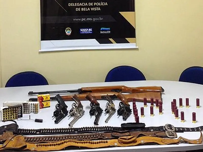 Polícia Civil de Bela Vista apreende arsenal de armas e munições em fazenda