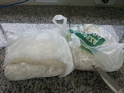 Servente de pedreiro é preso pela PRF com cocaína