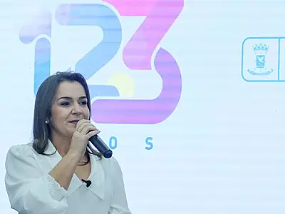 PREFEITA ADRIANE LOPES APRESENTA CALENDÁRIO DE FESTIVIDADE DOS 123 ANOS
