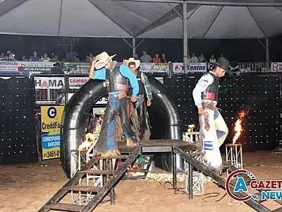 Rodeio profissional começa hoje na 24ª Exponavi, em Naviraí