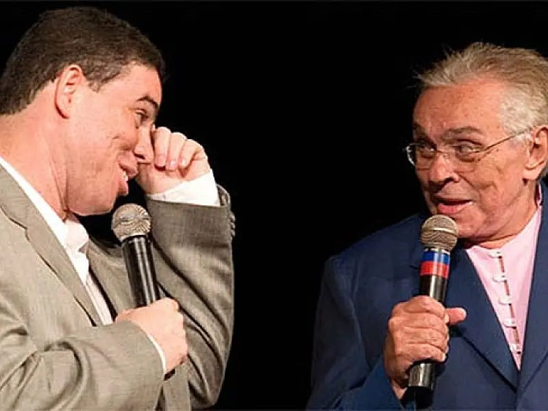 No Teatro Aracy Balabanian, filho de Chico Anysio revive melhores histórias do pai