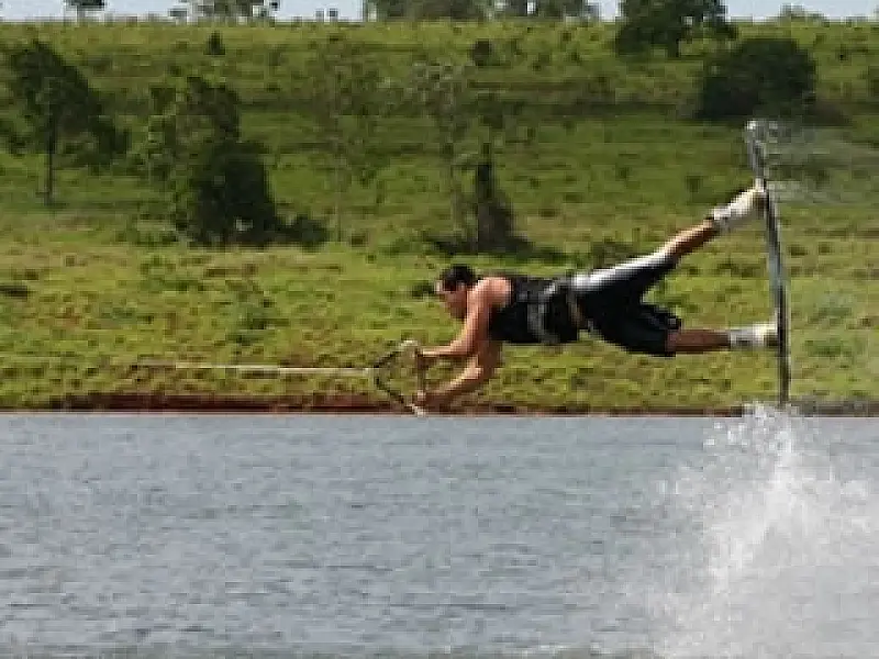 Campo Grande sedia 4ª etapa do Circuito Brasileiro de Wakeboard