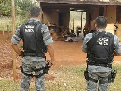 Autor de triplo homicídio acusa testemunha de participação no crime