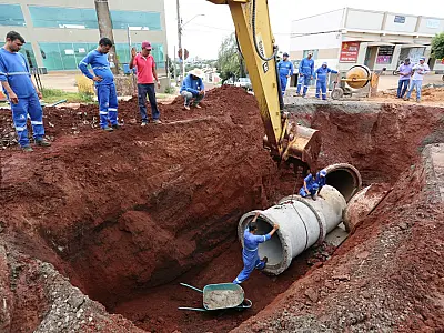 Avenida Tamandaré recebe drenagem antes da segunda etapa de recapeamento