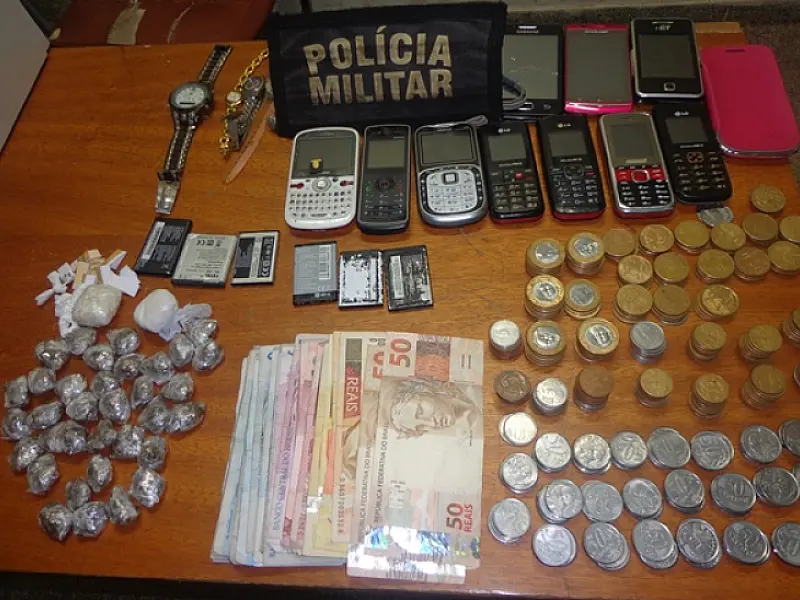 PM de Corumbá apreende dinheiro, celulares, drogas e joias