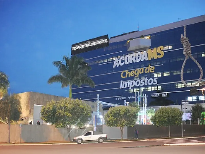 Brasileiros já pagaram R$ 1,6 trilhão em impostos em 2016